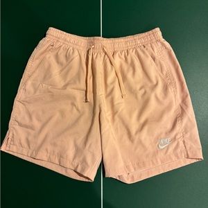 Men’s Medium Light Pink Nike 6in inseam Woven Athletic Shorts
